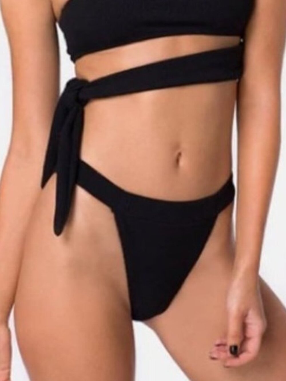 Motel Women’s Bikini Swim Bottoms XS Black Crinkle Ribbed Knit Low rise beach